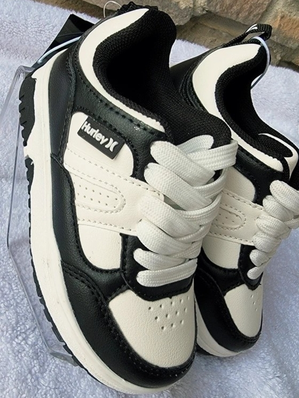 Hurley Toddler Kids Size 8 Sneaker Jason with Lace Up Closure